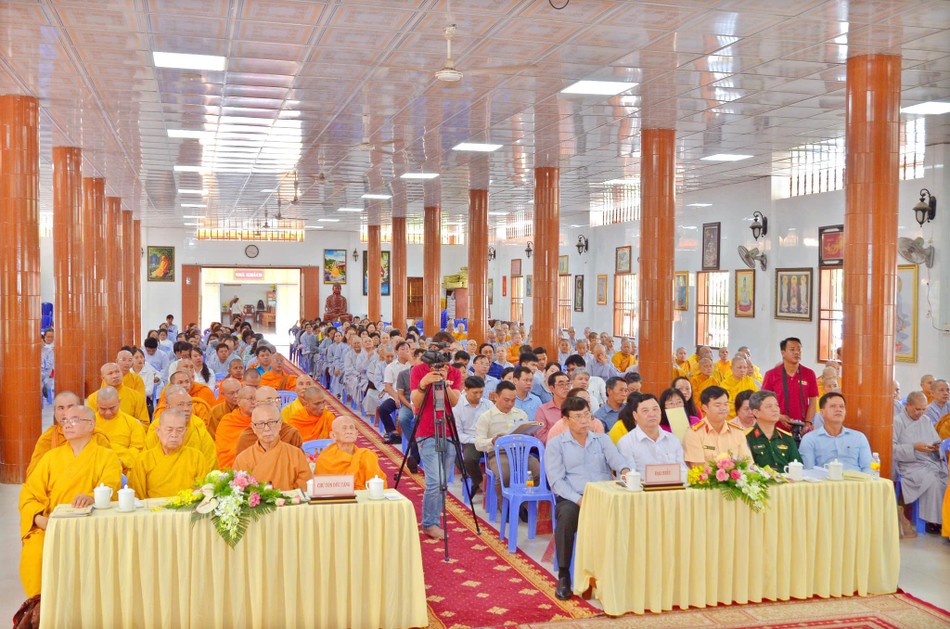 Đại biểu tham dự