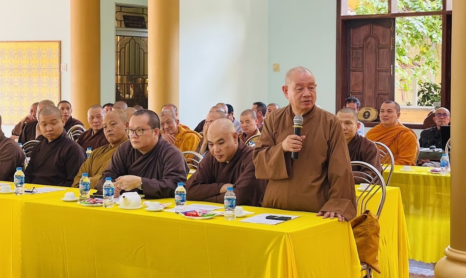 Nhiều ý kiến được chư tôn đức đóng góp để hoạt động Phật sự năm 2024 Nhiều ý kiến được chư tôn đức đóng góp để hoạt động Phật sự năm 2024