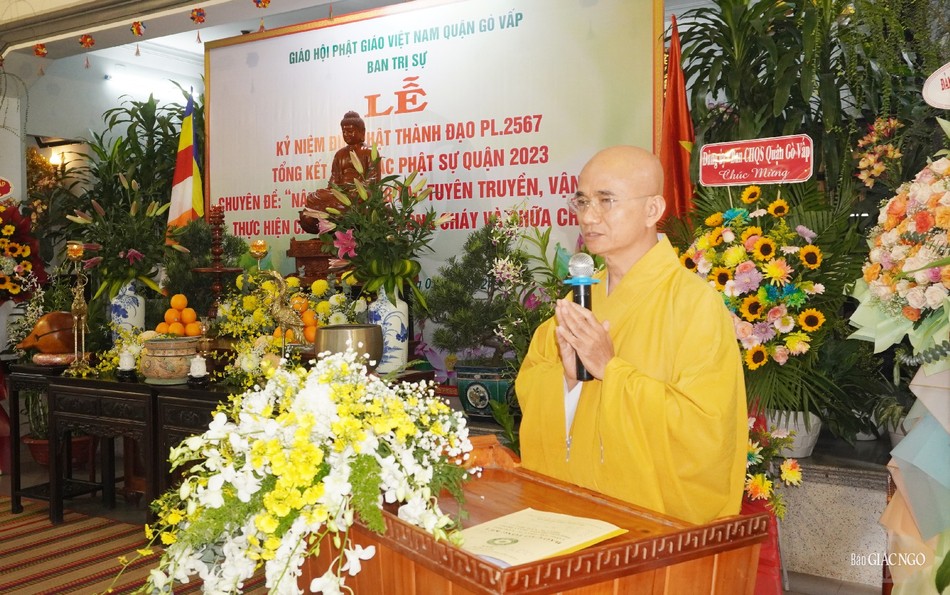 Thượng tọa Thích Thiện Quý phát biểu chỉ đạo Thượng tọa Thích Thiện Quý phát biểu chỉ đạo