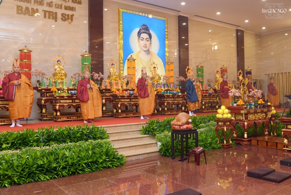 Chư tôn đức đàn chủ