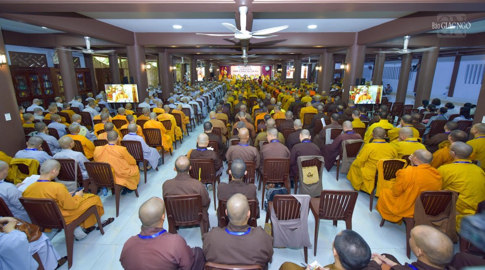 550 chư Tăng Ni tham dự khóa tập huấn