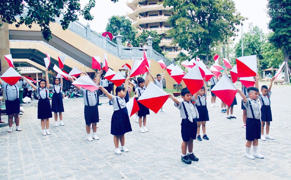 Đoàn sinh ngành Đồng (hay gọi là Oanh vũ) có 4 bậc học: Mở Mắt, Cánh Mềm, Chân Cứng, Tung Bay. Mỗi bậc học 1 năm - Ảnh: Dương Bá