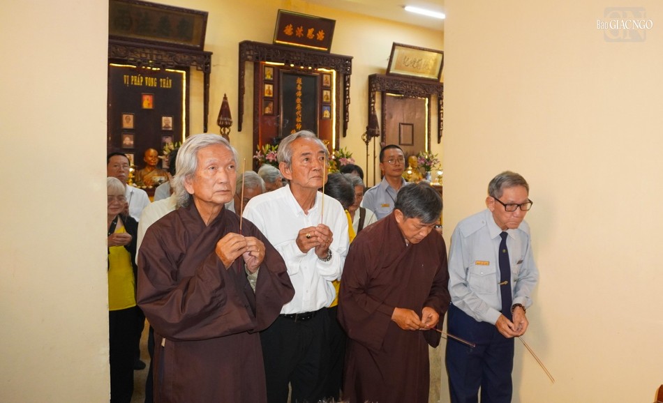 Ban Phật học chùa Phật Học Xá Lợi thành kính tưởng niệm cư sĩ Chánh Trí Mai Thọ Truyền Ban Phật học chùa Phật Học Xá Lợi thành kính tưởng niệm cư sĩ Chánh Trí Mai Thọ Truyền