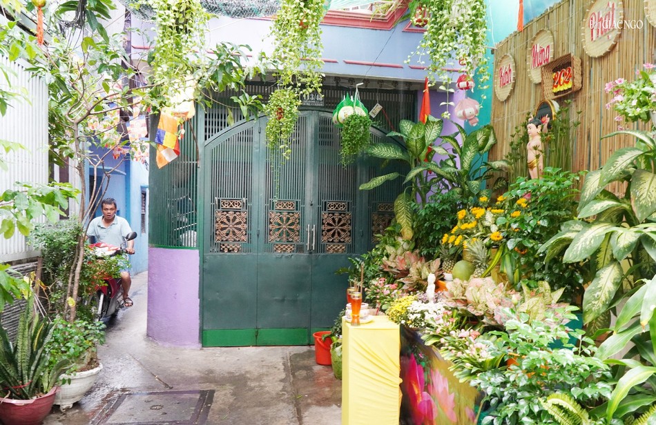 Phật về giữa nhân gian