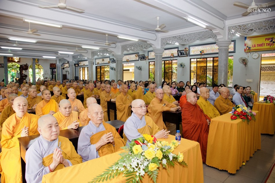 Đại lễ Phật đản diễn ra tại chùa Huỳnh Kim