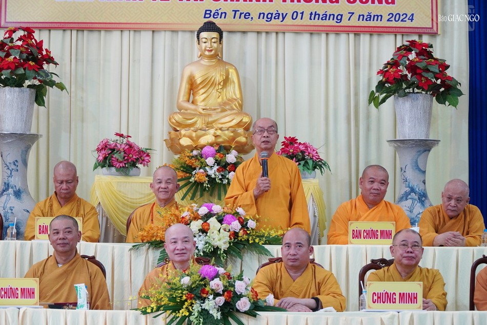 Hòa thượng Thích Nhựt Tấn, Trưởng ban Trị sự GHPGVN tỉnh Bến tre phát biểu chào mừng