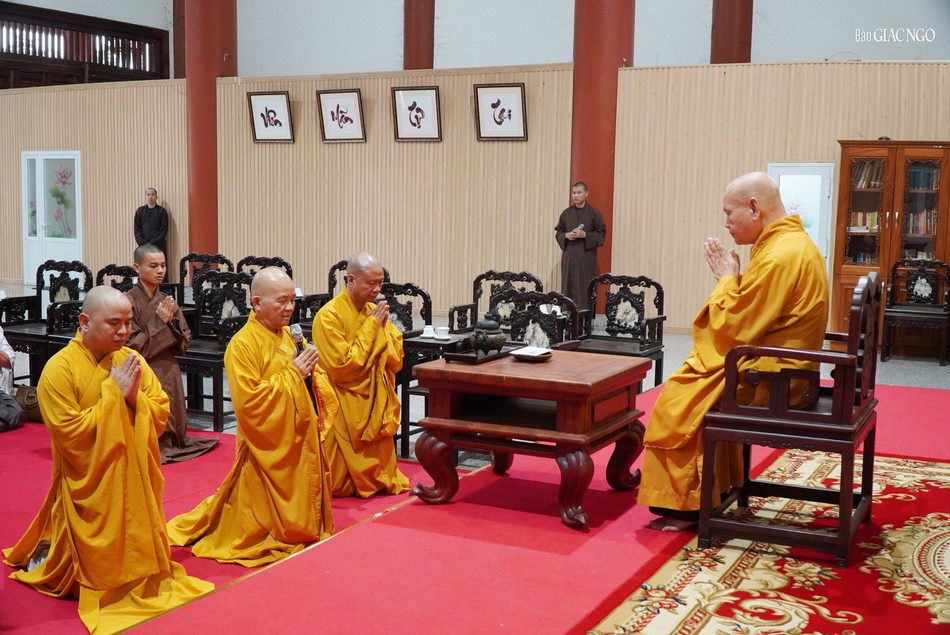 Hòa thượng Thích Minh Thiện tác bạch