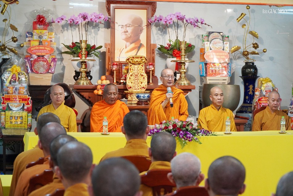 Đạo từ chứng minh