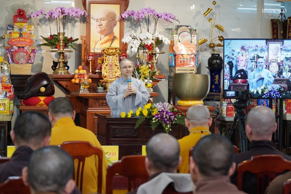 Sư cô Thích nữ Minh Nhân