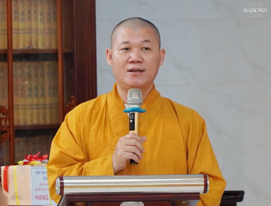 Thượng tọa Thích Minh Duyên cảm tạ