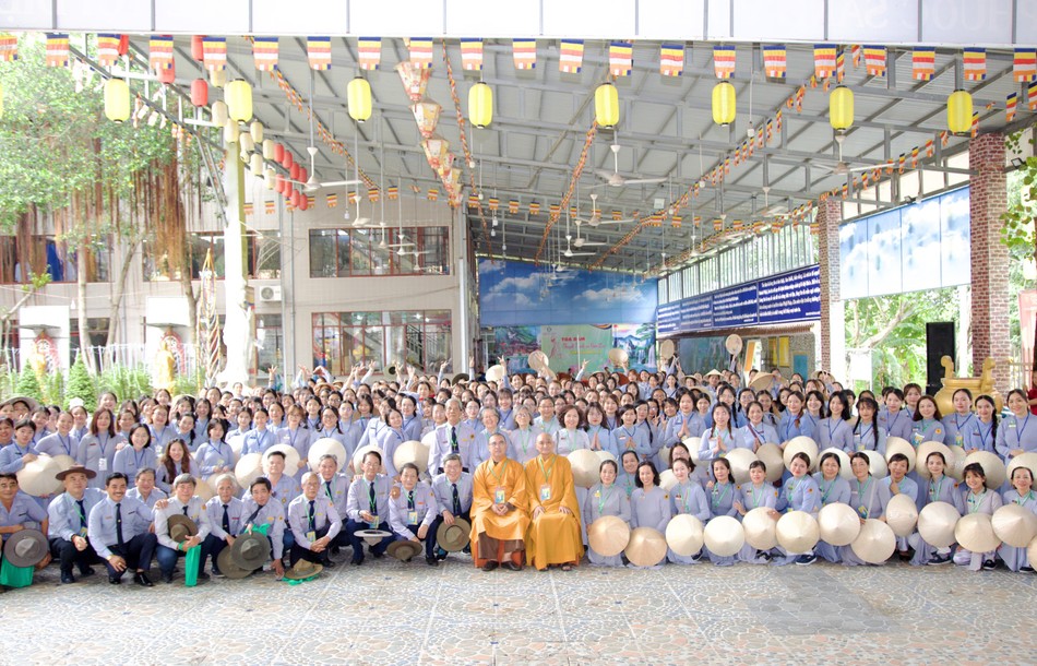 Lưu niệm Lưu niệm