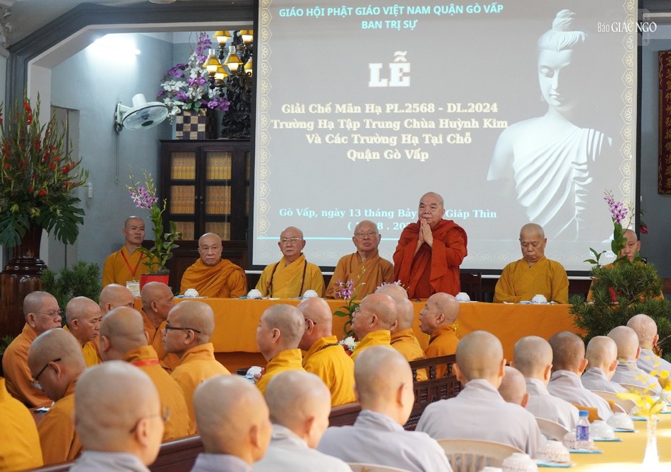 Chư tôn đức chứng minh lễ mãn hạ