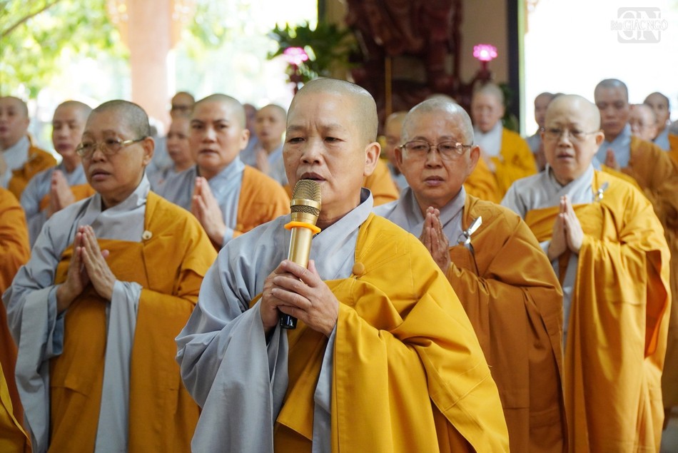 Trang nghiêm khóa lễ tác pháp Tự tứ