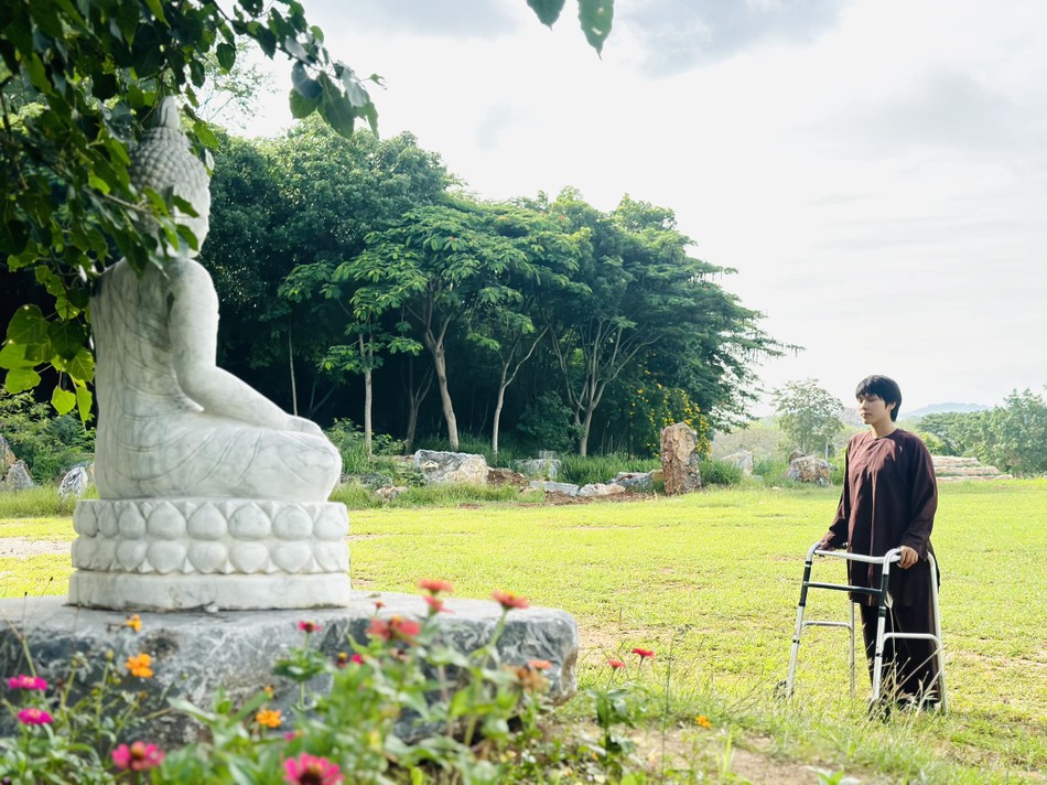 Nguyện cầu - Ảnh: Nhuận Trí Nguyện cầu - Ảnh: Nhuận Trí