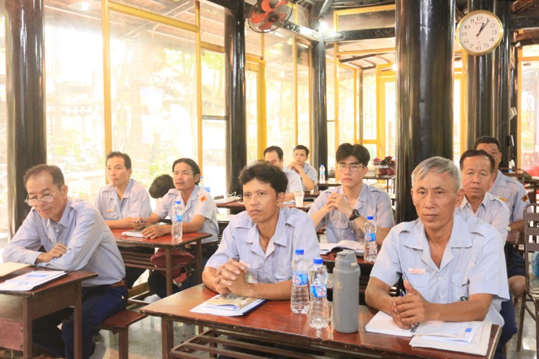 Học viên tham dự khóa bồi dưỡng Học viên tham dự khóa bồi dưỡng