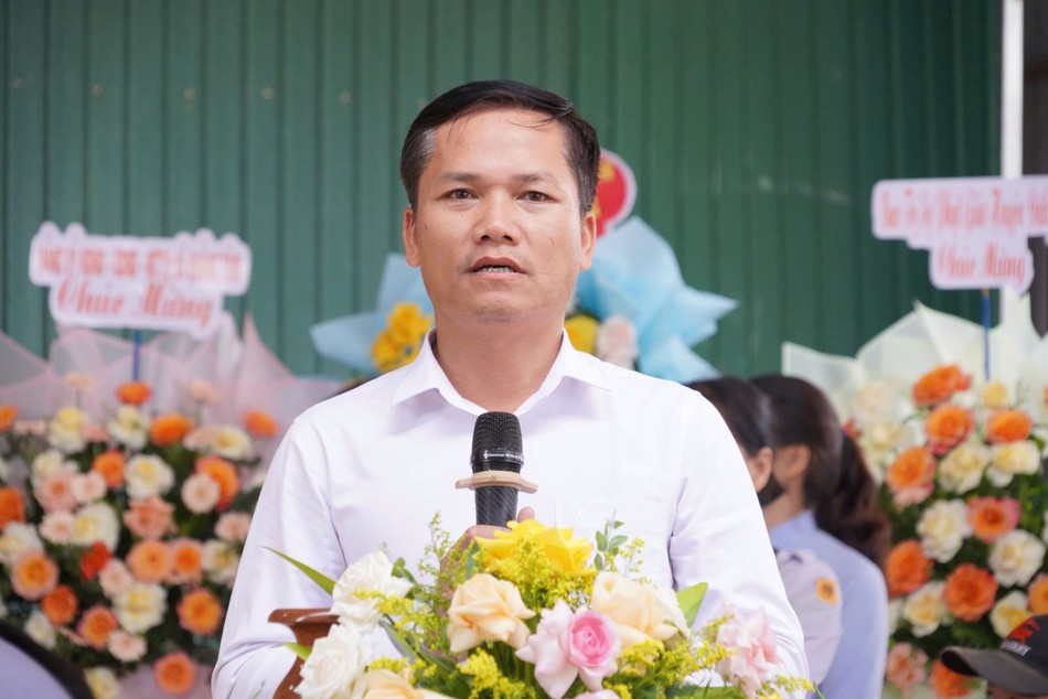 Ông Nguyễn Các Ngọc Sơn, Phó Chủ tịch UBND xã Quảng Tâm phát biểu