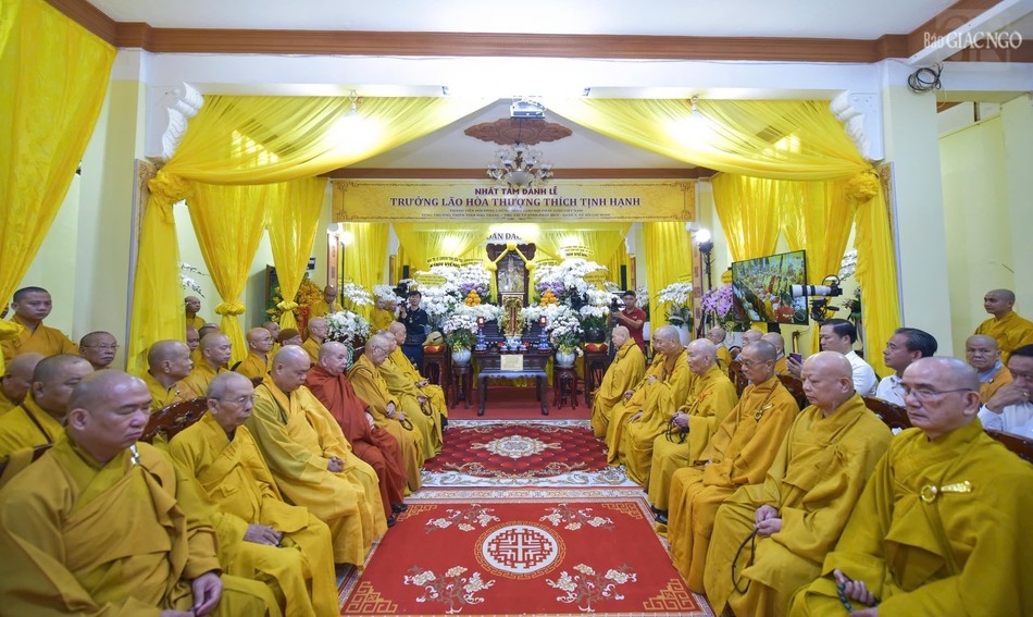 Lễ đường nơi tôn trí kim quan Trưởng lão Hòa thượng tại tổ đình Phật Bửu (Q.3, TP.HCM)