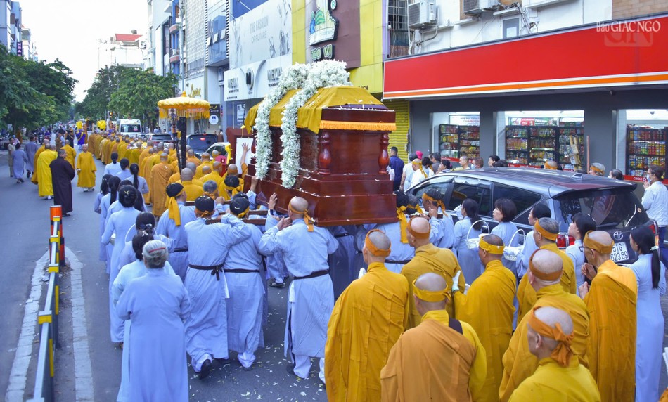 Lễ phụng tống kim quan Trưởng lão Hòa thượng Thích Tịnh Hạnh, Thành viên Hội đồng Chứng minh trà-tỳ