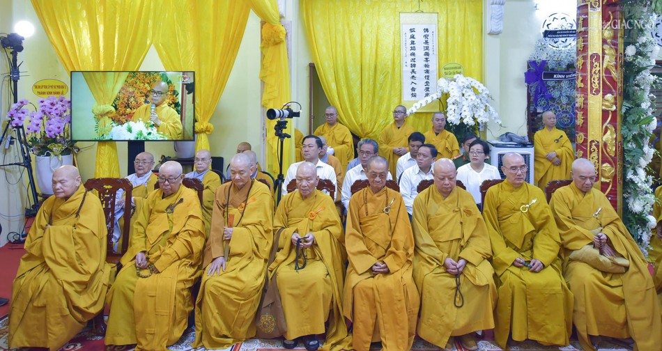 Trưởng lão Hòa thượng Thích Thiện Nhơn và chư vị Trưởng lão, Hòa thượng, quan khách