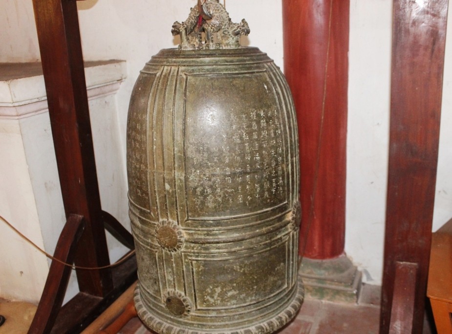 Chuông chùa Bình Lâm Chuông chùa Bình Lâm