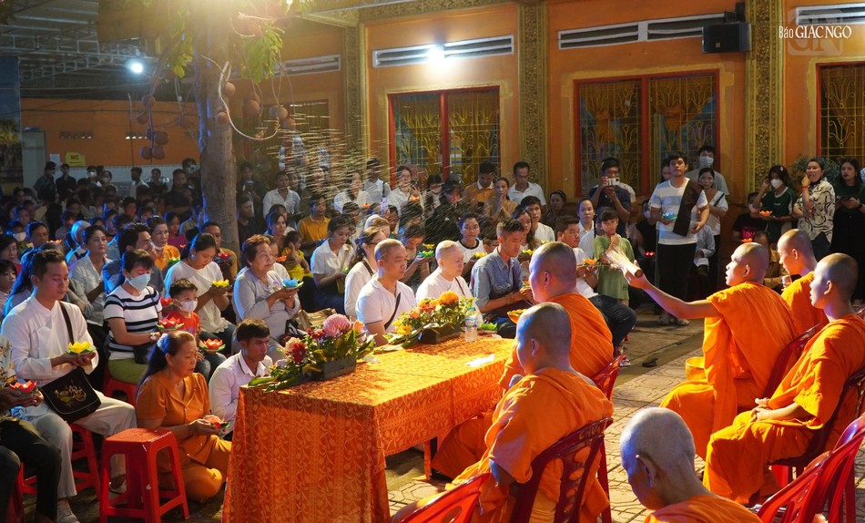 Khóa lễ chúc lành