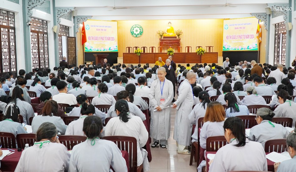 Đại đức Thích Thiện Châu, Phó Thường trực Ban Trị sự GHPGVN Q.3 cho biết năm nay số lượng Phật tử dự thi trên địa bàn quận tăng gần gấp đôi so với những năm trước