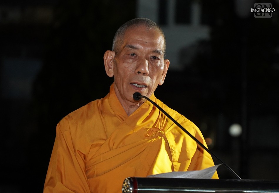 Thượng tọa Thích Giác Trí, Trưởng ban Trị sự GHPGVN Q.Gò Vấp xướng lễ tưởng niệm Thượng tọa Thích Giác Trí, Trưởng ban Trị sự GHPGVN Q.Gò Vấp xướng lễ tưởng niệm