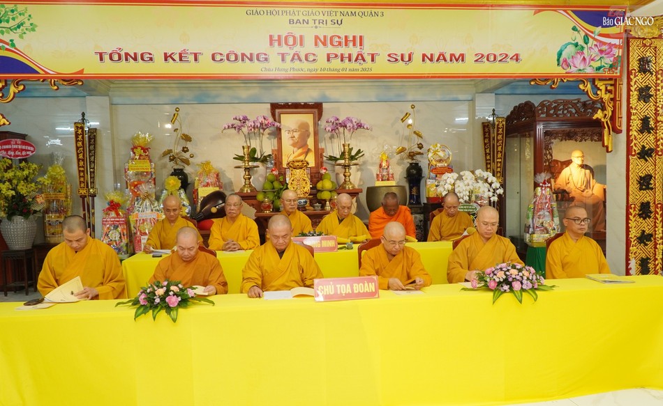 Chư tôn đức chứng minh, chủ tọa