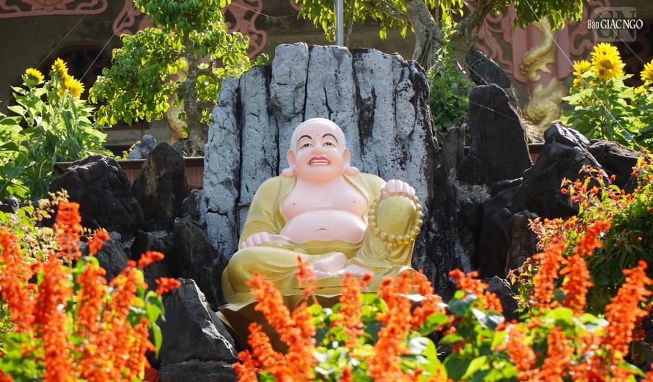 Mừng xuân Di Lặc