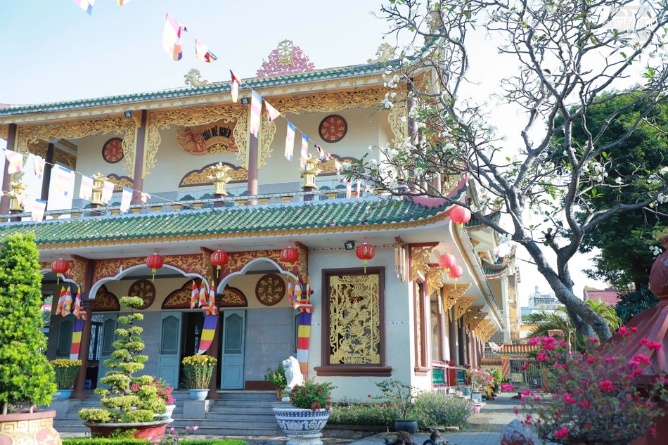 Tổ Thiệt Thoại có các đệ tử như: Tế Giác Quảng Châu, Tế Lý Quảng Đức, Tế Vĩnh Quảng Nhơn… là những thiền sư nổi tiếng trong vùng, có công đem Phật pháp hoằng hóa trong dân chúng, là bậc long tượng thiền môn