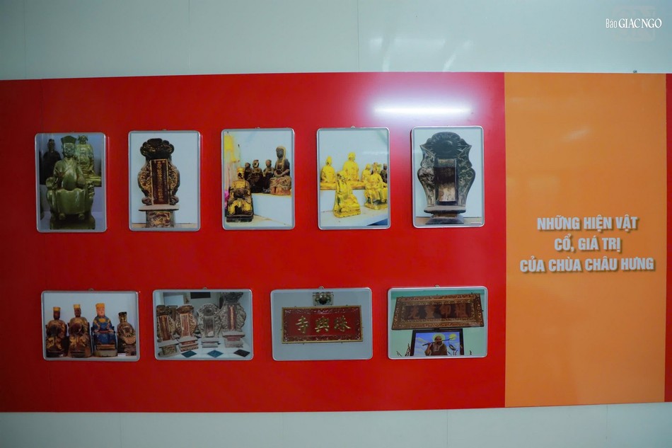 Mặc dù chùa đã được trùng tu nhiều lần bằng vật liệu kiên cố, không còn giá trị ngôi cổ tự xưa, song trong chùa hiện vẫn còn lưu giữ được 14 pho tượng cổ, 4 long vị và tấm hoành phi khắc 4 chữ “Tổ ấn trùng quang” đã có từ lâu đời