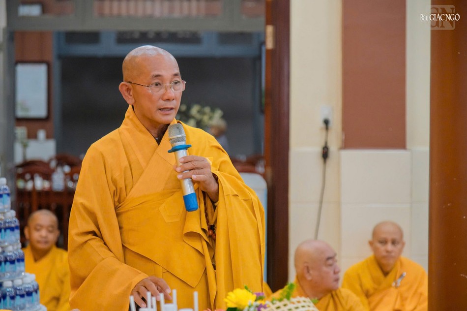 Thượng tọa Thích Tịnh Tâm, Phó ban kiêm Chánh Thư ký Ban Trị sự GHPGVN H.Củ Chi thông tin các Phật sự của Tăng Ni trên địa bàn huyện thực hiện trong dịp Tết Ất Tỵ Thượng tọa Thích Tịnh Tâm, Phó ban kiêm Chánh Thư ký Ban Trị sự GHPGVN H.Củ Chi thông tin các Phật sự của Tăng Ni trên địa bàn huyện thực hiện trong dịp Tết Ất Tỵ