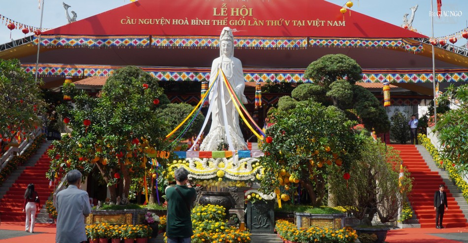 Pháp hội cầu nguyện hòa bình thế giới tại chùa Vĩnh Nghiêm diễn ra từ ngày 21 đến 23-2-2025