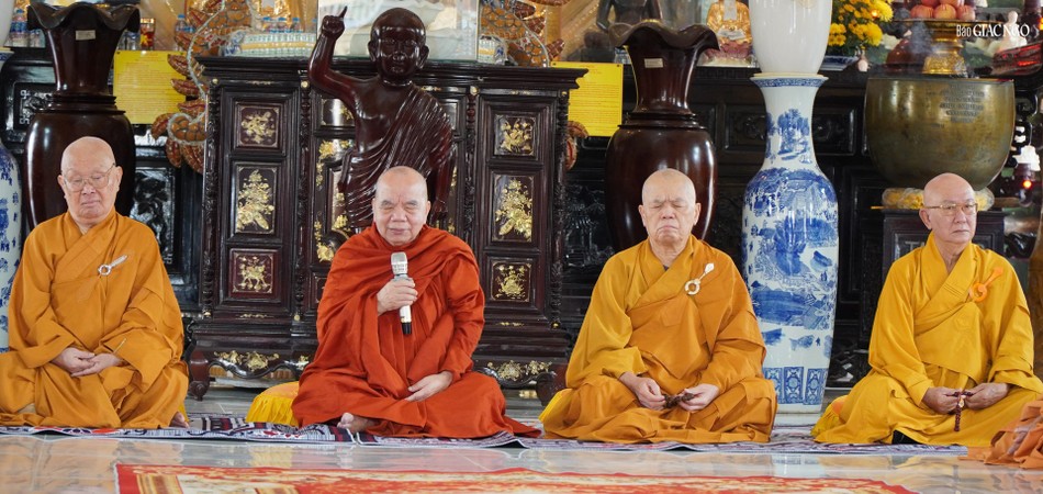 Hòa thượng Thích Thiện Tâm đạo từ chứng minh