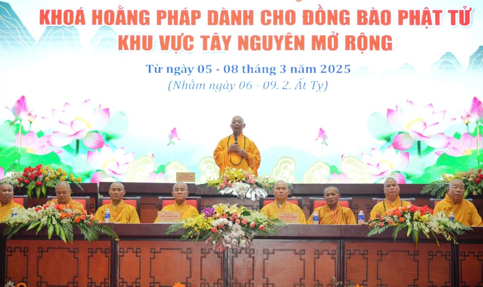 Lễ bế mạc khóa Hoằng pháp dành cho đồng bào Phật tử khu vực Tây Nguyên và các tỉnh lân cận tại Đắk Nông