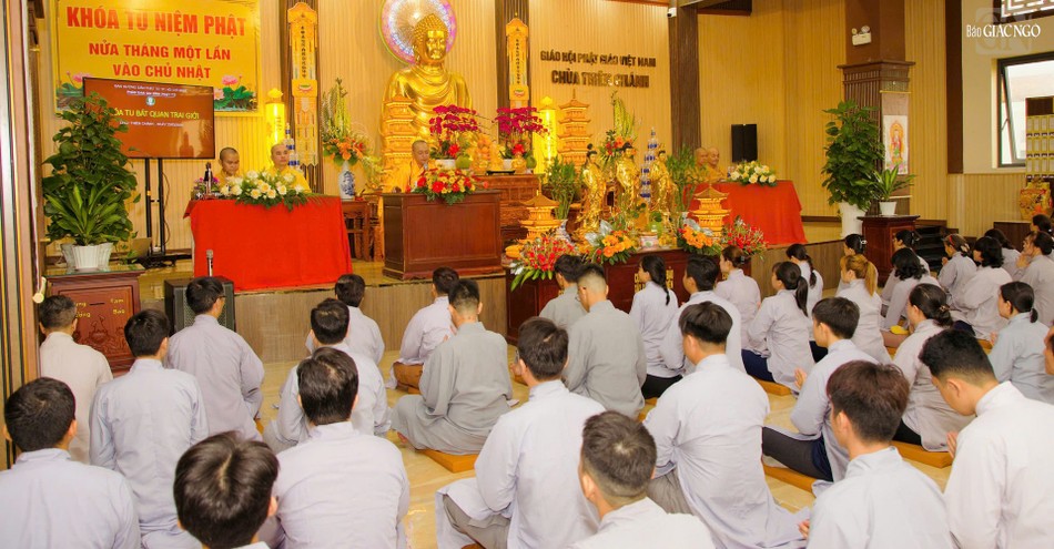 Khóa lễ tụng kinh, truyền giới Bát Quan trai Khóa lễ tụng kinh, truyền giới Bát Quan trai