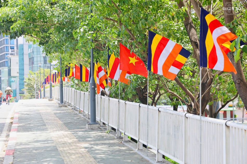 Trên cầu Công Lý Trên cầu Công Lý