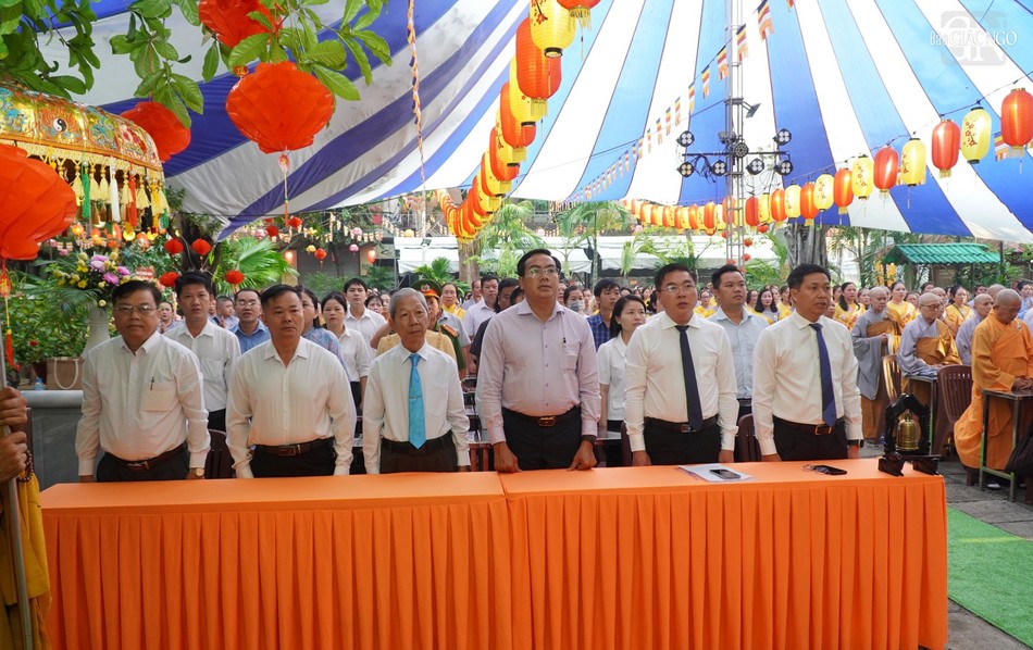 Đại diện chính quyền