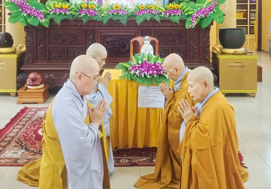 Nhị vị Ni trưởng đối thú an cư - Ảnh: CVP Nhị vị Ni trưởng đối thú an cư - Ảnh: CVP