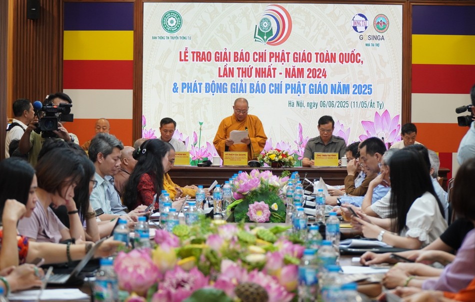 Hòa thượng Thích Gia Quang phát động Giải báo chí Phật giáo năm 2025 Hòa thượng Thích Gia Quang phát động Giải báo chí Phật giáo năm 2025