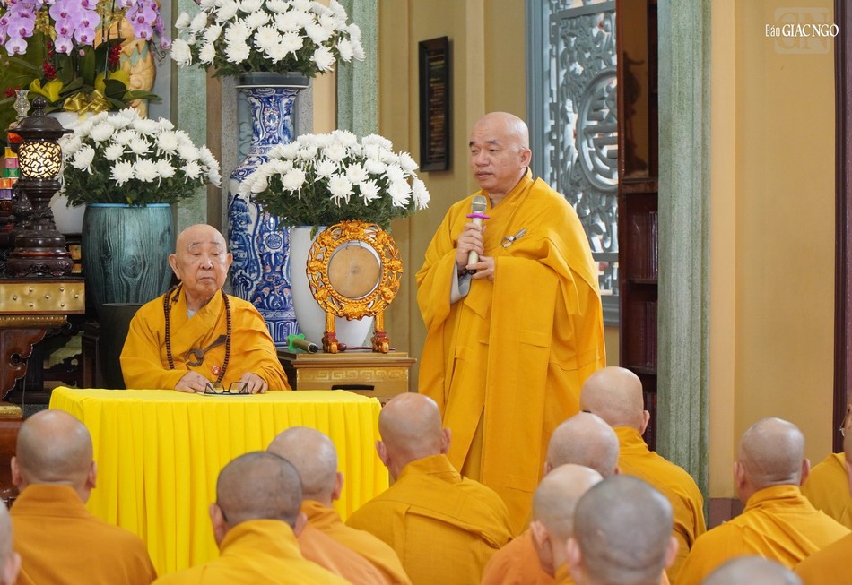 Thượng tọa Thích Nhật Thiện, Trưởng ban Trị sự GHPGVN Q.10 dâng lời tri ân đến Trưởng lão Hòa thượng Thích Như Tín Thượng tọa Thích Nhật Thiện, Trưởng ban Trị sự GHPGVN Q.10 dâng lời tri ân đến Trưởng lão Hòa thượng Thích Như Tín