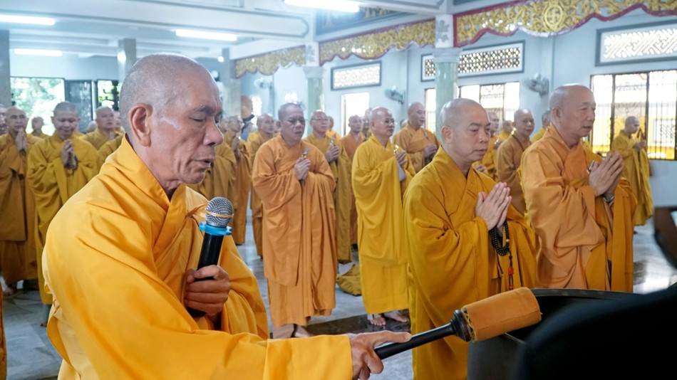 Trang nghiêm khóa lễ Trang nghiêm khóa lễ