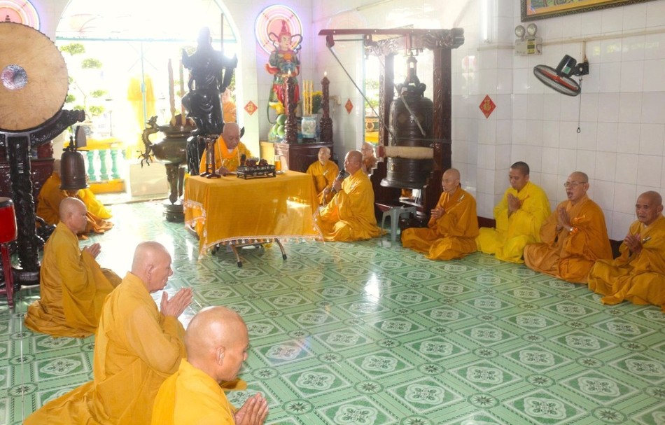 Hòa thượng Thích Thiện Lương trùng tuyên giới luật Hòa thượng Thích Thiện Lương trùng tuyên giới luật