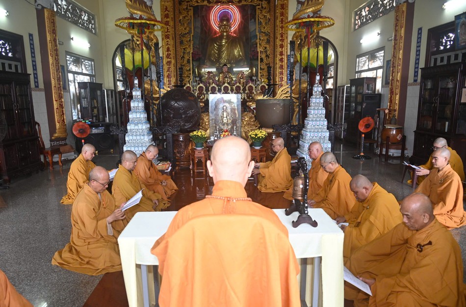 Giới luật là thọ mạng của Phật pháp