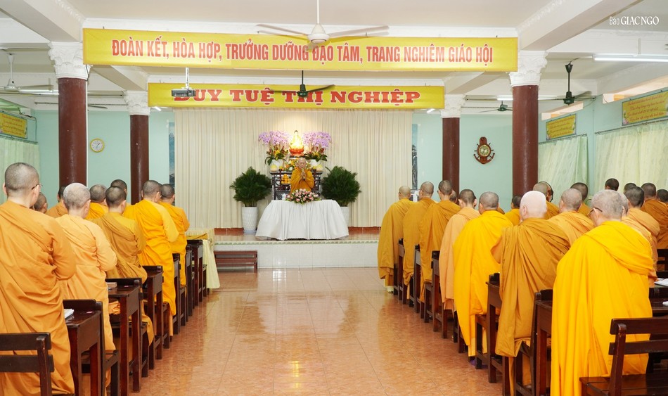 Niệm Phật hồi hướng sau thời thuyết giảng của Trưởng lão Hòa thượng Thích Giác Giới Niệm Phật hồi hướng sau thời thuyết giảng của Trưởng lão Hòa thượng Thích Giác Giới