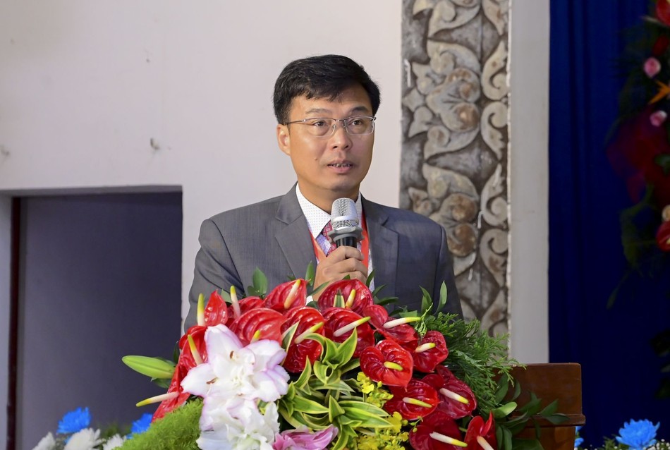 Ông Đinh Văn Tuấn phát biểu Ông Đinh Văn Tuấn phát biểu