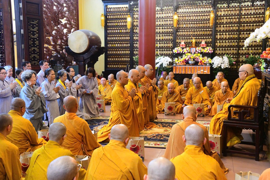 Thượng tọa Thích Nhật Thiện khánh tuế Trưởng lão Hòa thượng Thích Như Tín nhân Đại lễ Vu lan - Báo hiếu Thượng tọa Thích Nhật Thiện khánh tuế Trưởng lão Hòa thượng Thích Như Tín nhân Đại lễ Vu lan - Báo hiếu