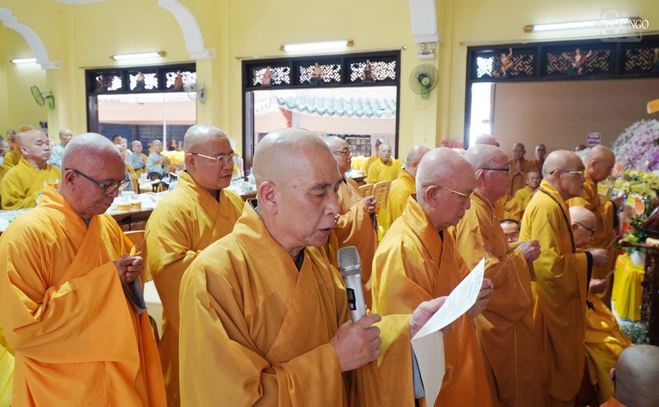 Chư tôn đức tưởng niệm Chư tôn đức tưởng niệm