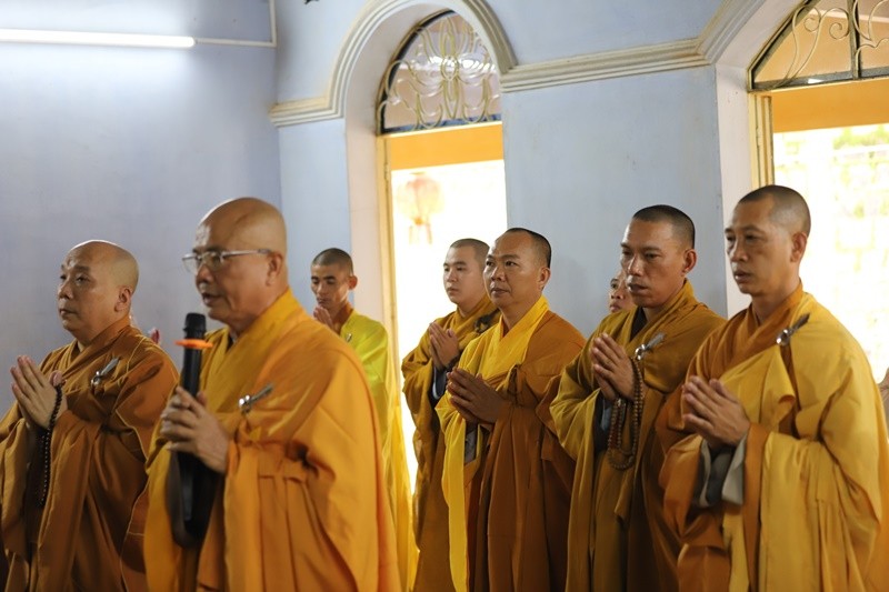 Nhất tâm cầu nguyện Giác linh Trưởng lão Hòa thượng cao đăng Phật quốc Nhất tâm cầu nguyện Giác linh Trưởng lão Hòa thượng cao đăng Phật quốc