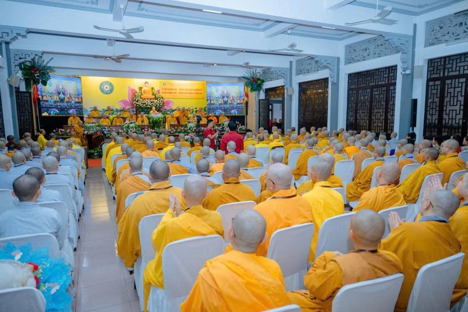 Quang cảnh buổi lễ Quang cảnh buổi lễ